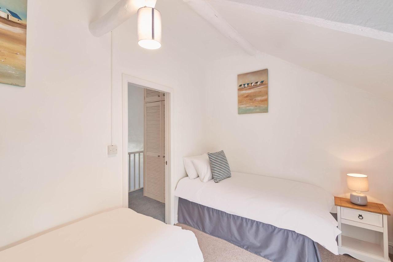 קירקבימורסייד Host & Stay - Dove Grey, 25 West End מראה חיצוני תמונה